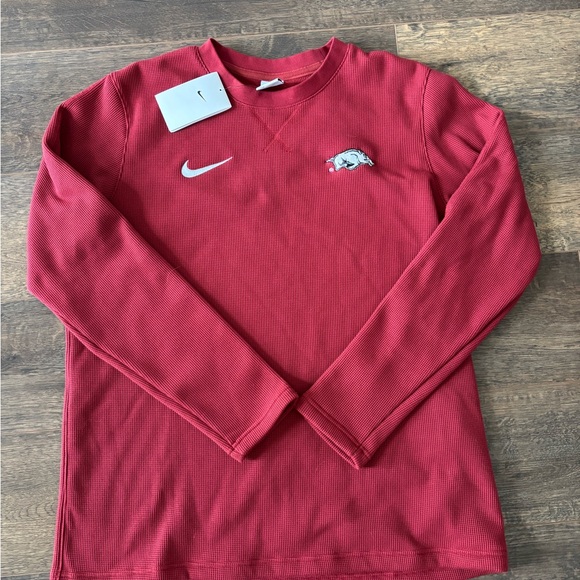 Nike Other - New Nike Arkansas Razorbacks Large Thermal Long-sleeved shirt NWT